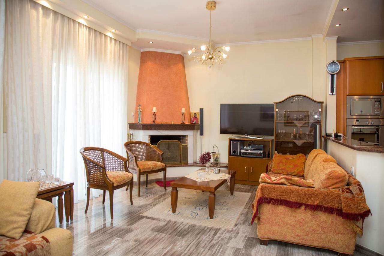 Veta'S Spacious Central Apartment เซเรส ภายนอก รูปภาพ