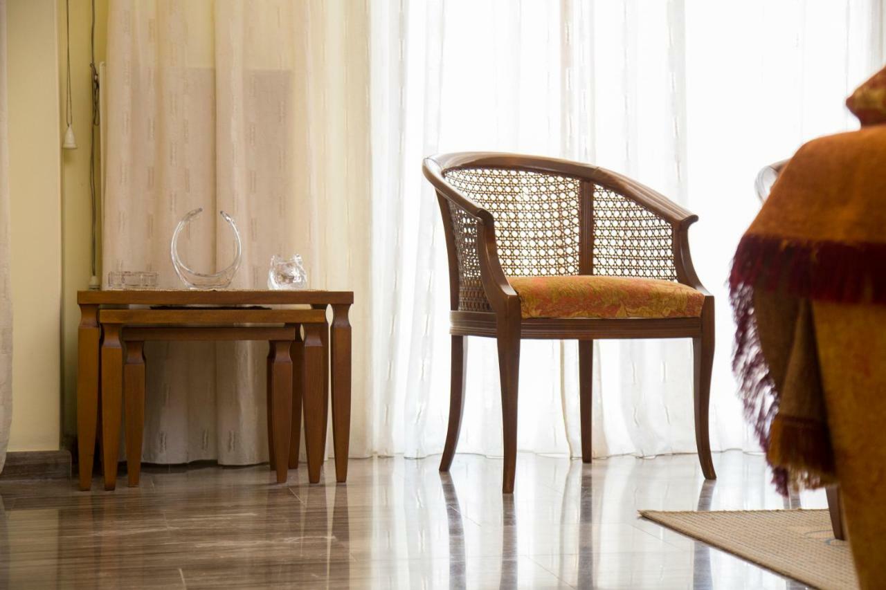 Veta'S Spacious Central Apartment เซเรส ภายนอก รูปภาพ